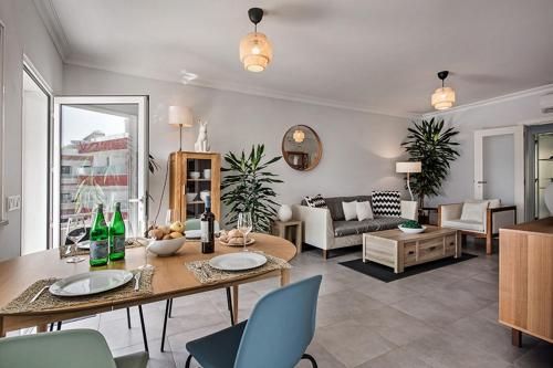 CosmoPolitan Residence