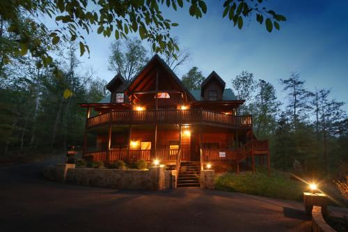 Smoky Mountain Getaway by Eden Crest photo 20