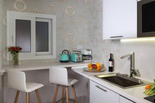 Acropolis Junior Suite