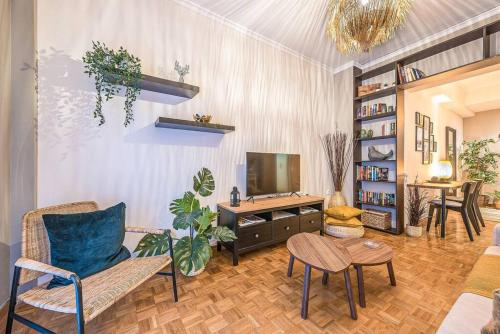 Bohemian Chic 1BR Apartment in the Heart of Athens