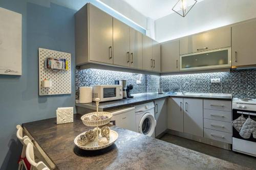 Ruby ' s Best Acropolis Apartment