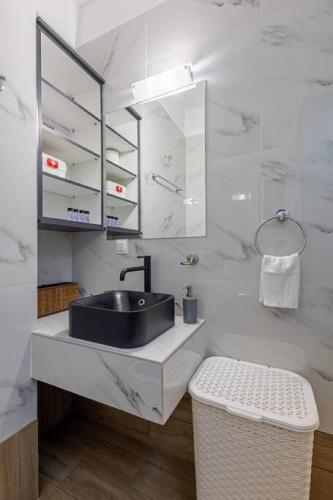 Ruby ' s Best Acropolis Apartment