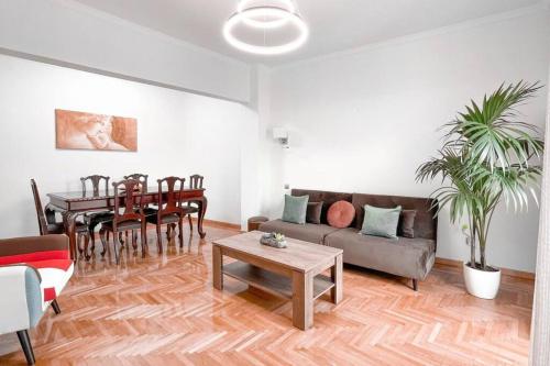 Amazing View 2BR Apartment | Heart of Athens