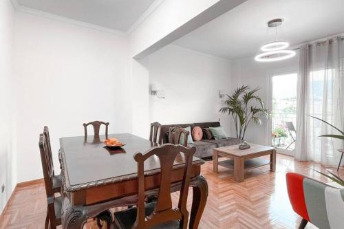 Amazing View 2BR Apartment | Heart of Athens