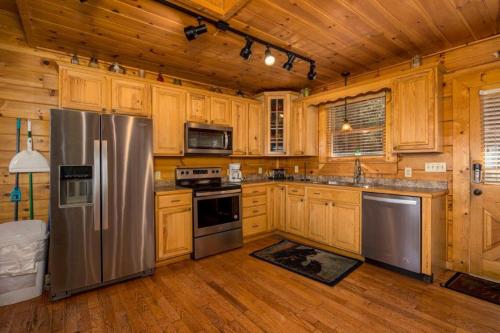 Grand Vista Lodge by Eden Crest photo 9