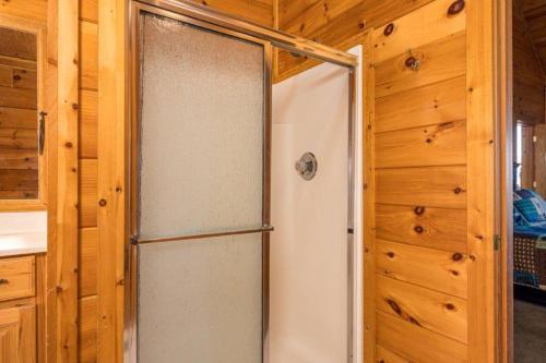 Grand Vista Lodge by Eden Crest photo 16