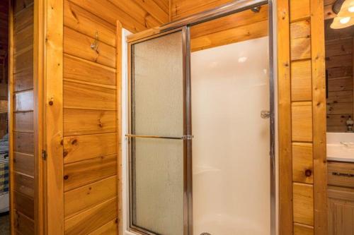 Grand Vista Lodge by Eden Crest photo 26