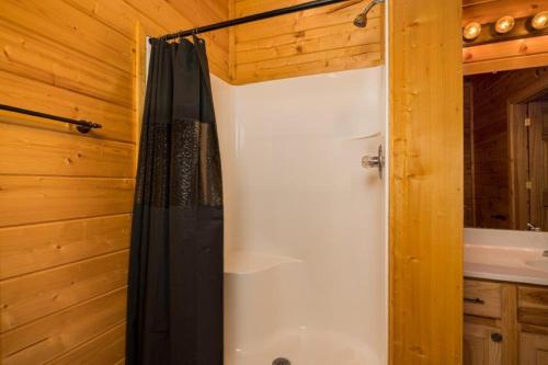 Grand Vista Lodge by Eden Crest photo 38
