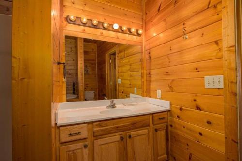 Grand Vista Lodge by Eden Crest photo 37