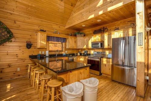 Scenic Vista Lodge by Eden Crest photo 3
