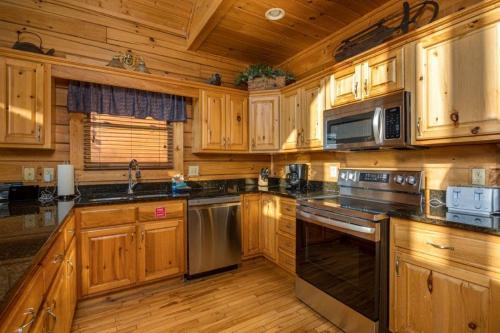 Scenic Vista Lodge by Eden Crest photo 8