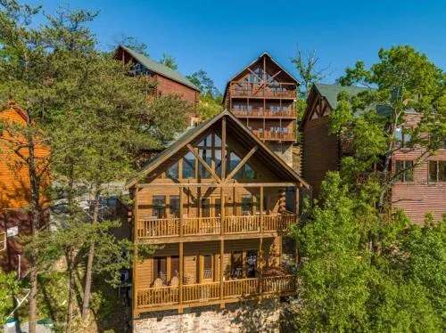 Scenic Vista Lodge by Eden Crest photo 1