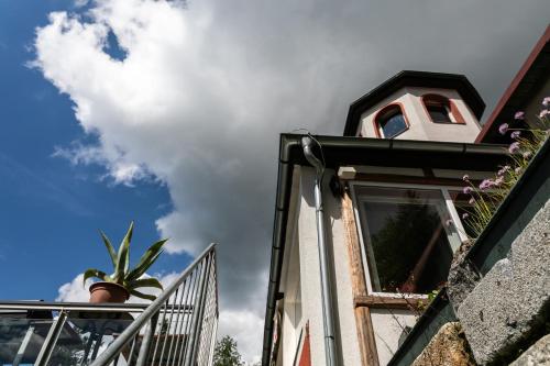 B&Bが所在する建物
