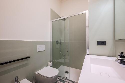 Spacious Apartment in Central Milan Next to Metro photo 11