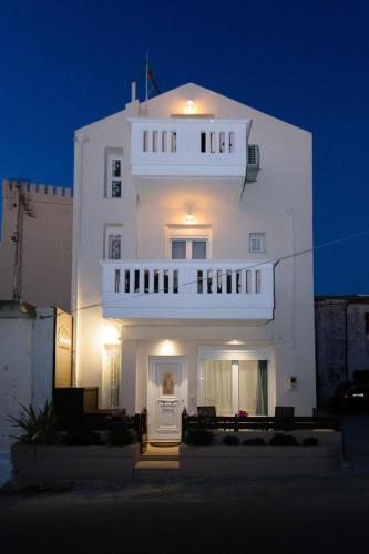 Marianthi's Maisonette