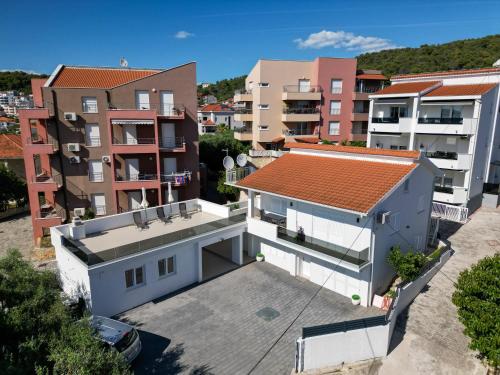 Apartmani- Lastro