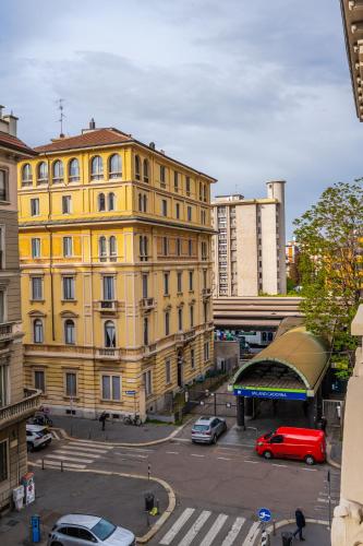 Spacious Apartment in Central Milan Next to Metro photo 13