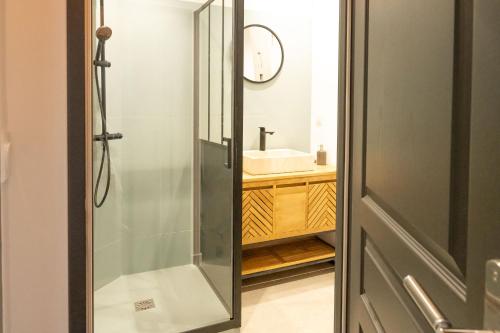 Ένα μπάνιο στο Immeuble H4 - cozy & comfortable stay