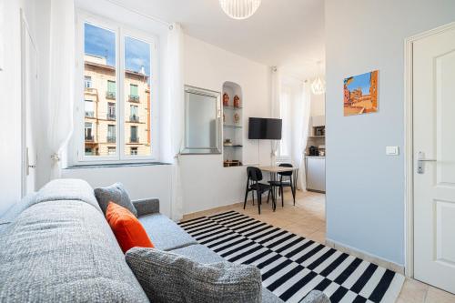 FELIX FAURE - Charmant studio lumineux en centre-ville