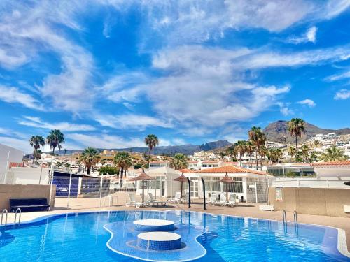 Luxury renevapartment island village