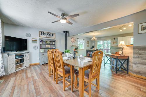 Gallery image of Tranquil Home on Fowler Lake with Private Boat Dock! in Gaylord