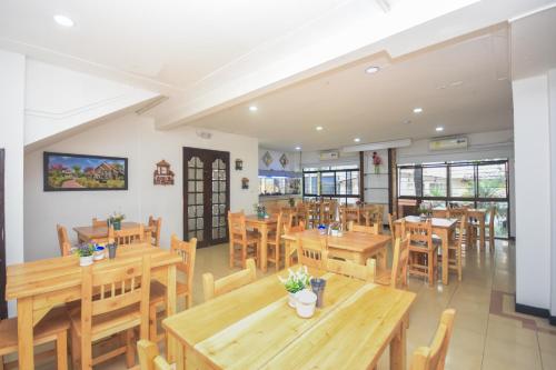 Restaurace v ubytování Hotel Estadio Real
