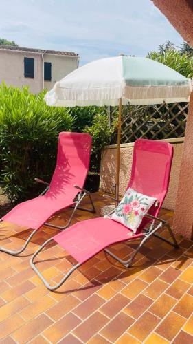 Rez-de-jardin Pinède Piscine Clim proche Plage Village naturiste 230