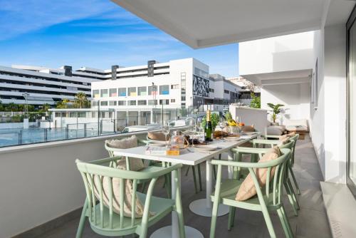 Modern 3-bedroom family apartment Estepona Centre