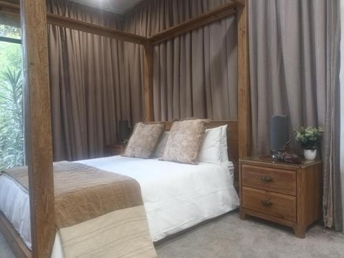 Katil atau katil-katil dalam bilik di Luxury in Pietermaritzburg