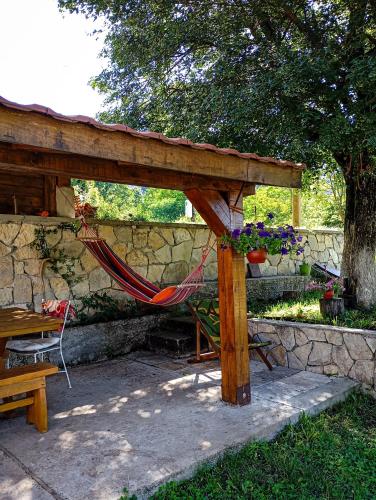 Foto Meadow's Edge - Charming Rustic Escape 6