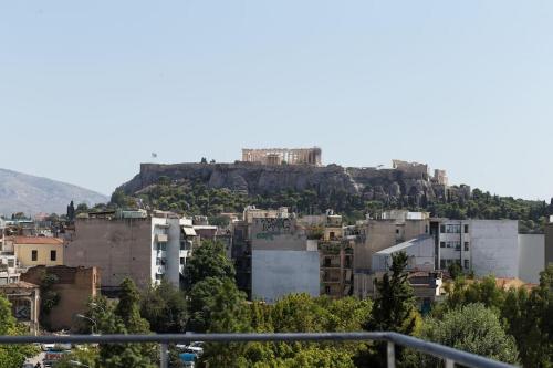 Vacations near to Acropolis!