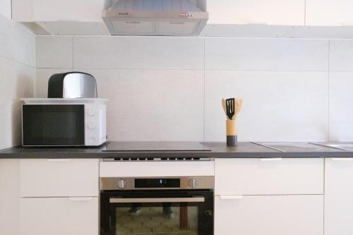 Photo de la galerie de l'établissement Maison A MUROLS , GAMELOU , 3 CHAMBRES, à Murols