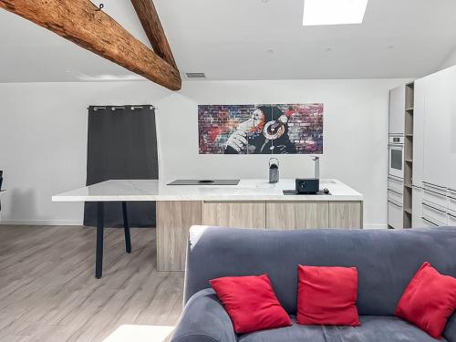 Fotografie z fotogalerie ubytování Douceur et détente Balneo v destinaci Clermont-lʼHérault