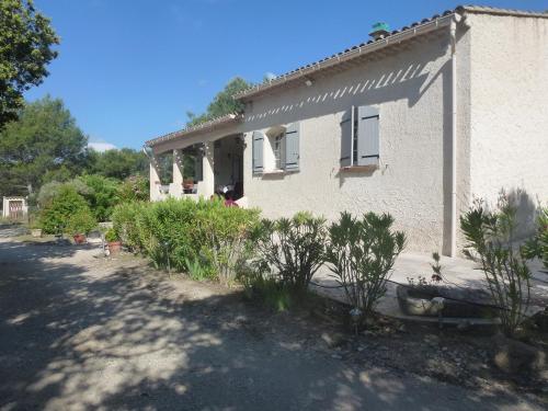 Το κτήριο όπου στεγάζεται  το bed & breakfast