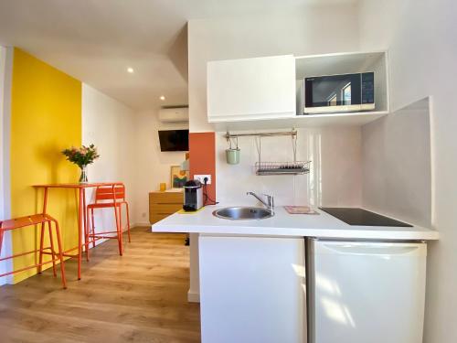 Luxury Duplex SCLS - Wifi, Clim, Jacuzzi, Centre Ville