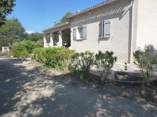 Το κτήριο όπου στεγάζεται  το bed & breakfast