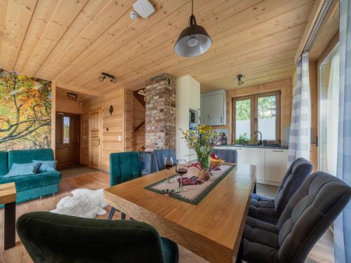 Domki "Na Dziedzinie" z Jacuzzi