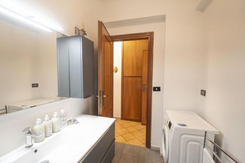 Luminous 2BR Family Apartment in Residential Area