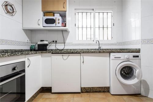 Apartamento céntrico a 250 metros de la playa & parking