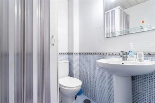Apartamento céntrico a 250 metros de la playa & parking
