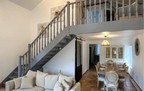 Photo de la galerie de l'établissement 3 Bedroom Amazing Home In Goudargues, à Goudargues