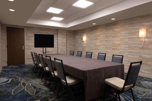 Konferenční prostory v ubytování DoubleTree Suites by Hilton Orlando at Disney Springs