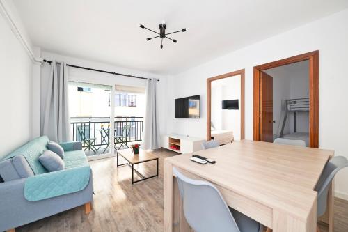 BrisaMar III en segunda línea de playa