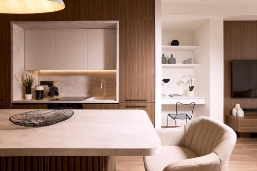 Acropolis Penthouse Suite