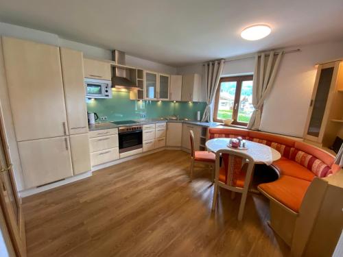 Kuchyň nebo kuchyňský kout v ubytování Ferienwohnung Marianne