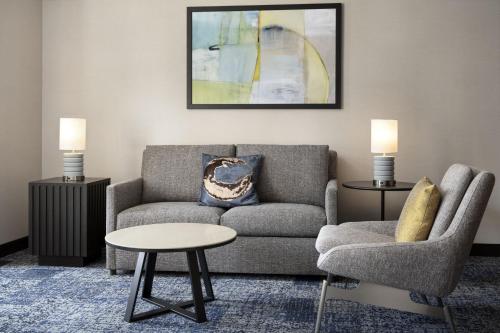 Courtyard by Marriott Los Angeles L.A. LIVE Image