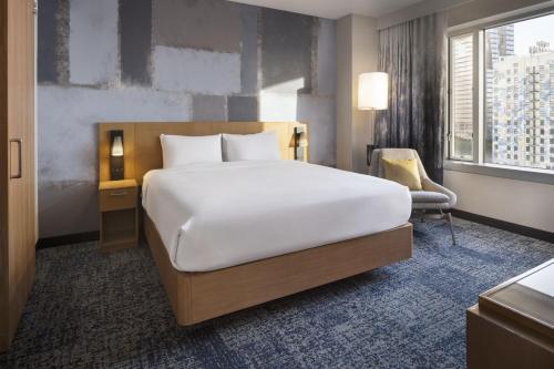 Courtyard by Marriott Los Angeles L.A. LIVE Image