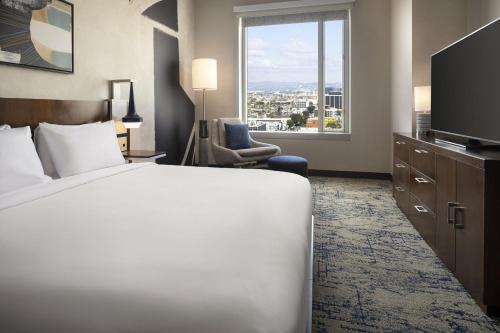 Residence Inn by Marriott Los Angeles L.A. LIVE Image