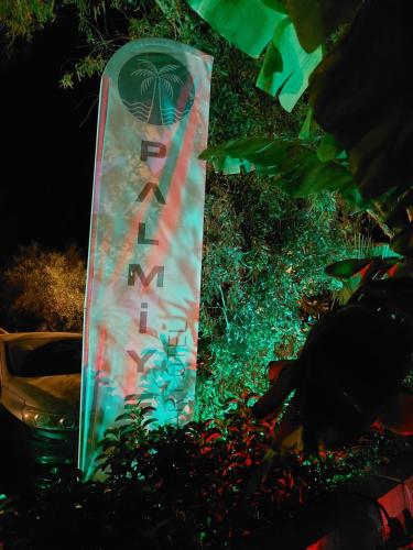 Κήπος έξω από το Palmiyem Apart Otel