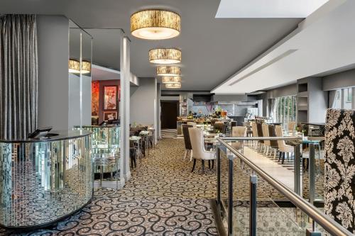 Χώρος καθιστικού στο Protea Hotel Fire & Ice! by Marriott Johannesburg Melrose Arch